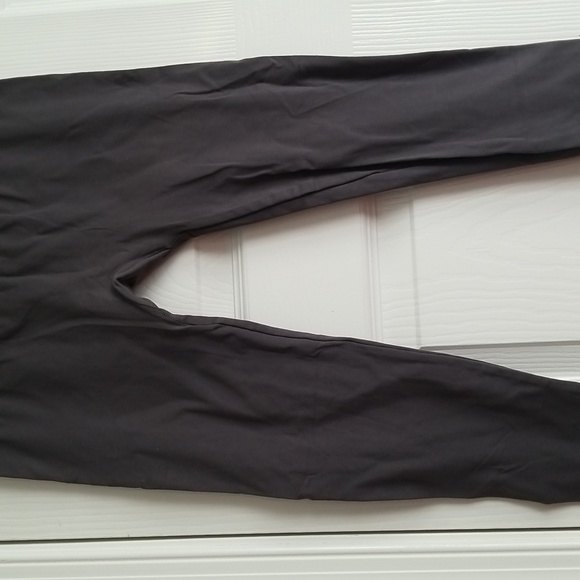 Gymshark Women's Leggings - Picture 3 of 12